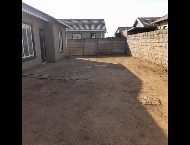 2 BEDROOM PROPERTY TO RENT IN WINDMILL PARK